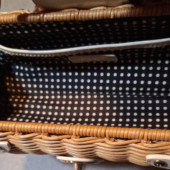 Kate Spade Tan Wicker Clutch with White Details - Picture 6 of 8